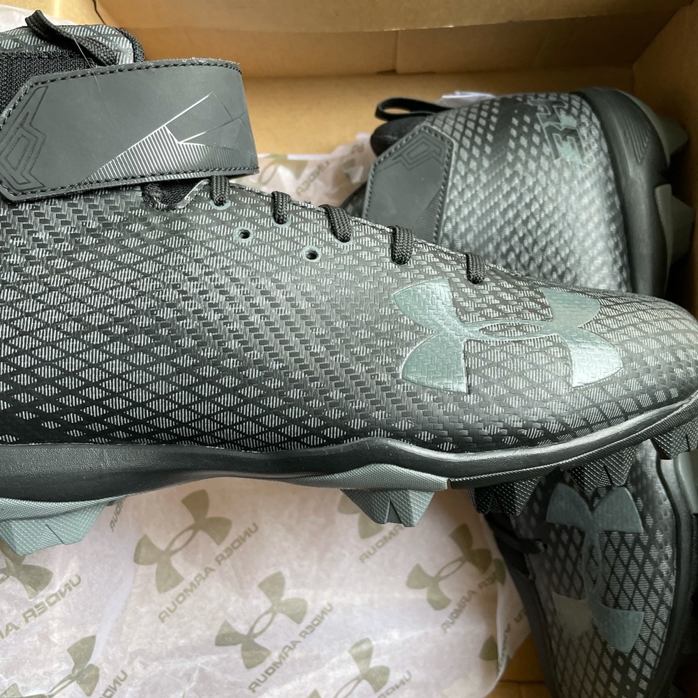 Under Amour baseballs cleats brand new